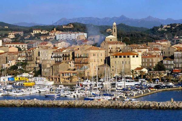Casaradriimas, Un Cocon Au Coeur Du Centre * Propriano (Corsica)